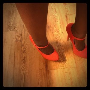 Just Fab coral high heals